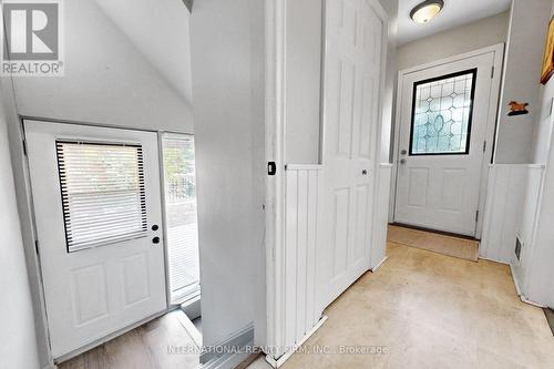 62 Porchester Drive, Toronto, ON - Indoor Photo Showing Other Room