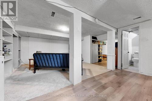 62 Porchester Drive, Toronto, ON - Indoor
