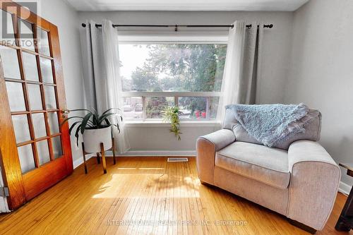 62 Porchester Drive, Toronto, ON - Indoor