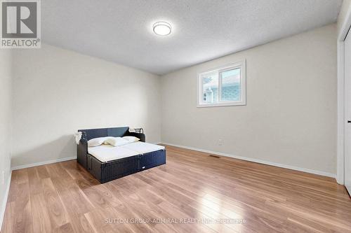 879 Peggoty Circle, Oshawa, ON - Indoor