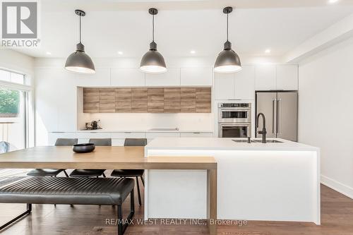 3437 Park Heights Way, Mississauga, ON - Indoor