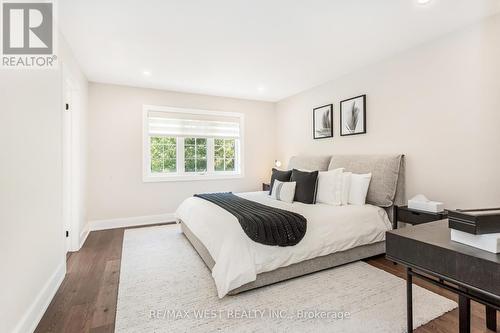 3437 Park Heights Way, Mississauga, ON - Indoor Photo Showing Bedroom