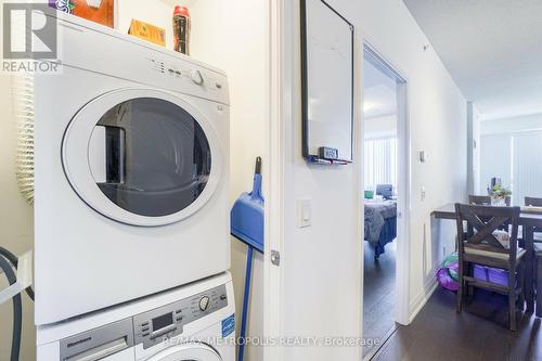 816 - 9582 Markham Road, Markham, ON - Indoor Photo Showing Laundry Room