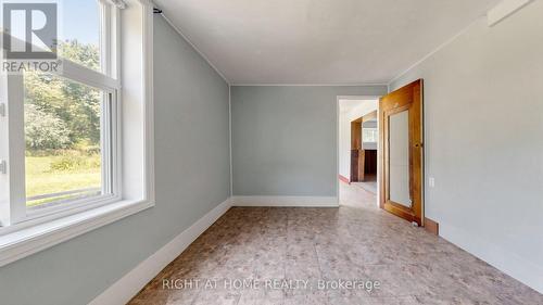 16558 Highway 48, Whitchurch-Stouffville, ON - Indoor Photo Showing Other Room
