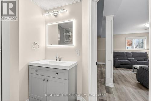 5524 Fraser Street, Niagara Falls, ON - Indoor Photo Showing Bathroom