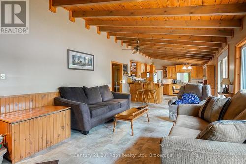 169 Odd'S Drive, Parry Sound Remote Area (Restoule), ON - Indoor Photo Showing Living Room