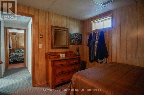 169 Odd'S Drive, Parry Sound Remote Area (Restoule), ON - Indoor Photo Showing Bedroom