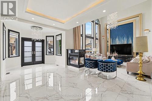 523 Kochar Drive, Ottawa, ON - Indoor Photo Showing Other Room
