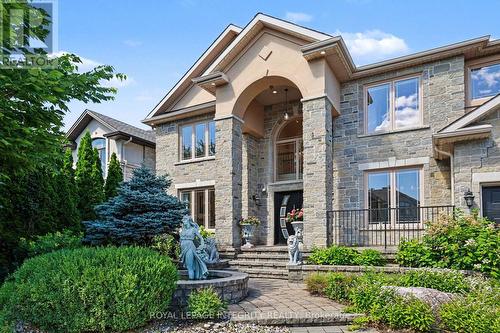 523 Kochar Drive, Ottawa, ON - Outdoor