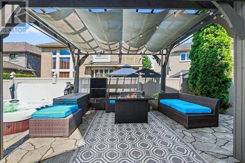 523 Kochar Drive, Ottawa, ON - Outdoor