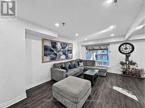 38 Robbinstone Drive, Toronto, ON - Indoor Photo Showing Other Room