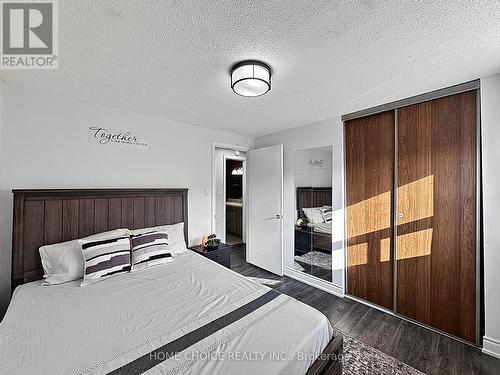 38 Robbinstone Drive, Toronto, ON - Indoor Photo Showing Bedroom