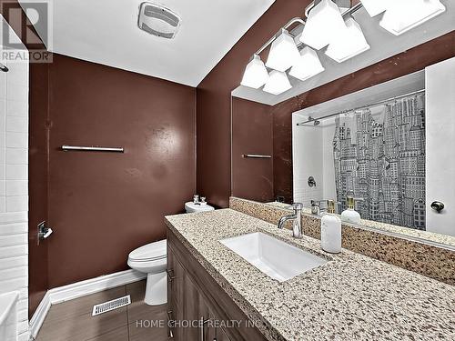38 Robbinstone Drive, Toronto, ON - Indoor Photo Showing Bathroom