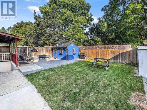 38 Robbinstone Drive, Toronto, ON - Outdoor