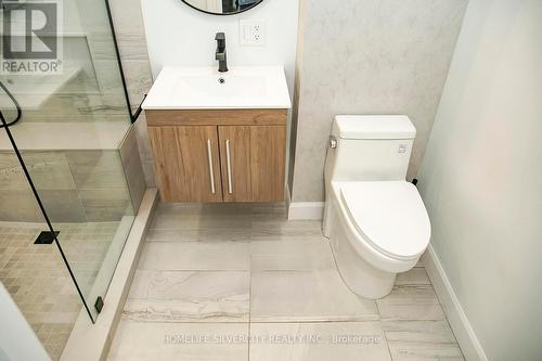 21 Mitchell Avenue, Brampton, ON - Indoor Photo Showing Bathroom