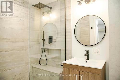 21 Mitchell Avenue, Brampton, ON - Indoor Photo Showing Bathroom