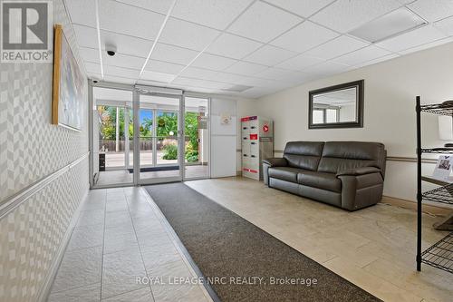 505 - 264 Grantham Avenue, St. Catharines (Carlton/Bunting), ON - Indoor Photo Showing Other Room