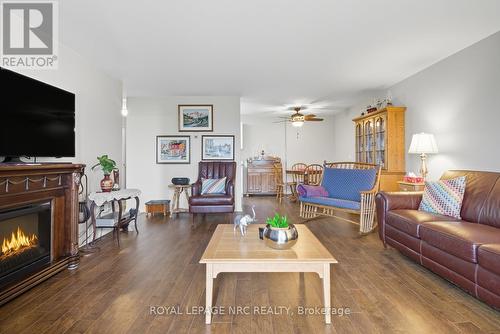 505 - 264 Grantham Avenue, St. Catharines (Carlton/Bunting), ON - Indoor Photo Showing Living Room With Fireplace
