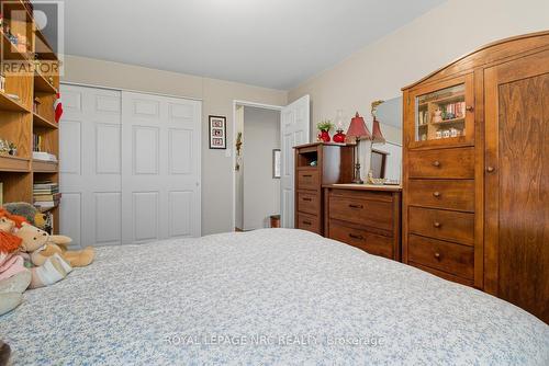 505 - 264 Grantham Avenue, St. Catharines (Carlton/Bunting), ON - Indoor Photo Showing Bedroom