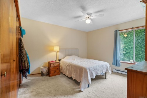 #2-1215 Stelly'S Cross Rd, Central Saanich, BC 