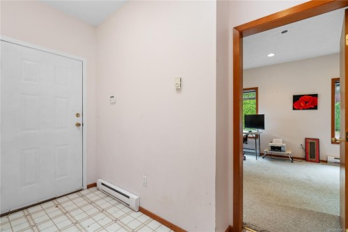 #2-1215 Stelly'S Cross Rd, Central Saanich, BC 