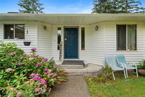 #2-1215 Stelly'S Cross Rd, Central Saanich, BC 