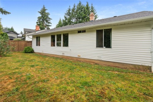 #2-1215 Stelly'S Cross Rd, Central Saanich, BC 