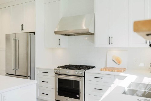 30 Jedburgh Rd, View Royal, BC 