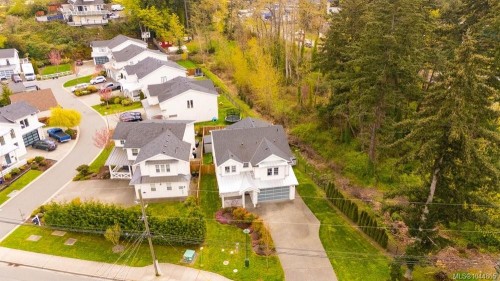 30 Jedburgh Rd, View Royal, BC 