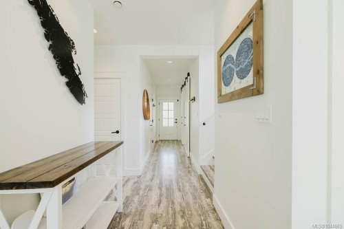 30 Jedburgh Rd, View Royal, BC 