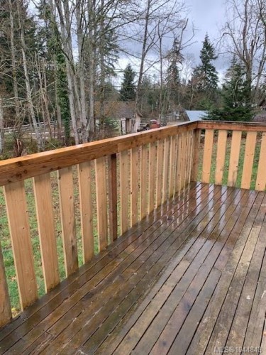 7073 &7075 Island Hwy, Bowser, BC - Outdoor With Deck Patio Veranda