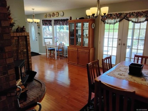 4759 Yellow Point Rd, Ladysmith, BC 