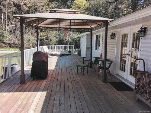 4759 Yellow Point Rd, Ladysmith, BC 
