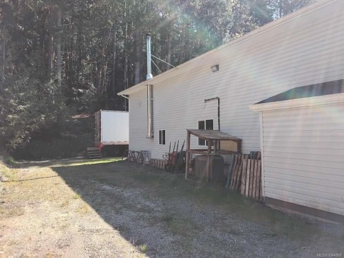 4759 Yellow Point Rd, Ladysmith, BC 