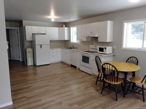 4759 Yellow Point Rd, Ladysmith, BC 