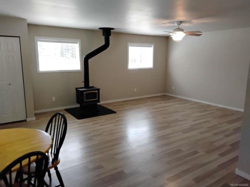 4759 Yellow Point Rd, Ladysmith, BC 