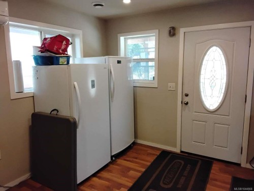 4759 Yellow Point Rd, Ladysmith, BC 
