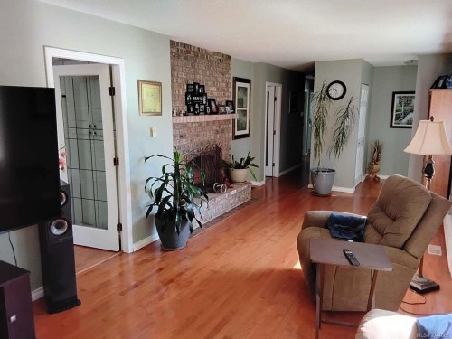 4759 Yellow Point Rd, Ladysmith, BC 