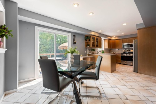 113 Meadow Drive, Orangeville, ON - Indoor Photo Showing Dining Room