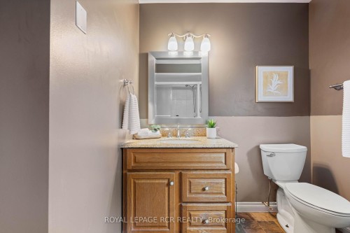 113 Meadow Drive, Orangeville, ON - Indoor Photo Showing Bathroom