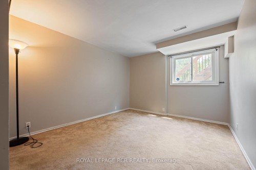 113 Meadow Drive, Orangeville, ON - Indoor Photo Showing Other Room