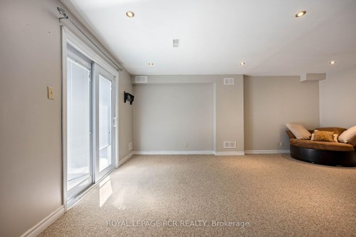113 Meadow Drive, Orangeville, ON - Indoor Photo Showing Other Room