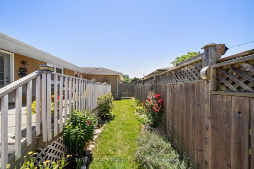 1037 Clare Avenue, Cambridge, ON - Outdoor