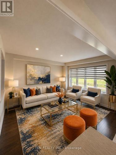 71 Sundin Drive, Haldimand, ON - Indoor Photo Showing Living Room