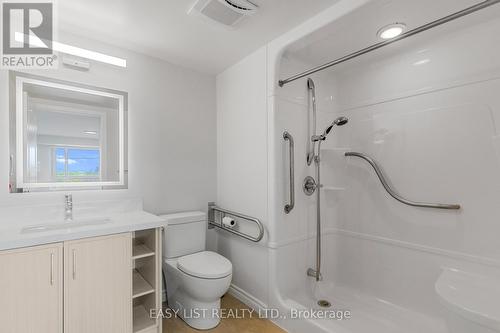 319 - 2020 Mcnicoll Avenue, Toronto, ON - Indoor Photo Showing Bathroom