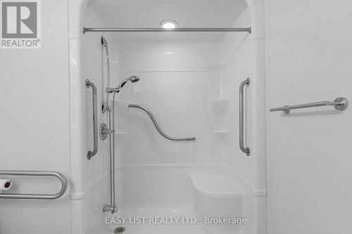 319 - 2020 Mcnicoll Avenue, Toronto, ON - Indoor Photo Showing Bathroom