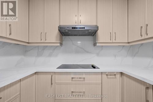 319 - 2020 Mcnicoll Avenue, Toronto, ON - Indoor Photo Showing Kitchen