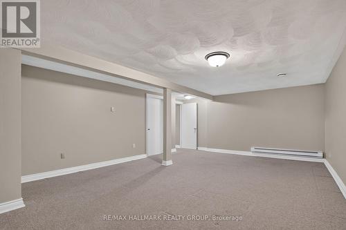 20 Cramer Drive, Ottawa, ON - Indoor Photo Showing Other Room
