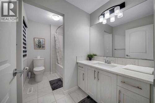 132 Howse Crescent Ne, Calgary, AB - Indoor Photo Showing Bathroom