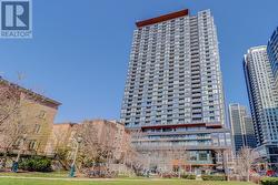2810 - 19 WESTERN BATTERY ROAD  Toronto, ON M6K 0E3